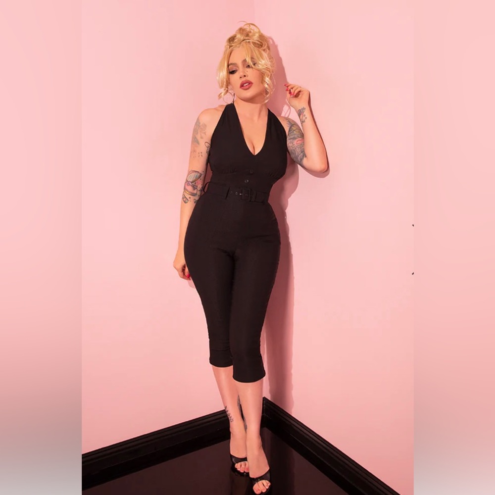 Vixen by Micheline Pitt Black Capris